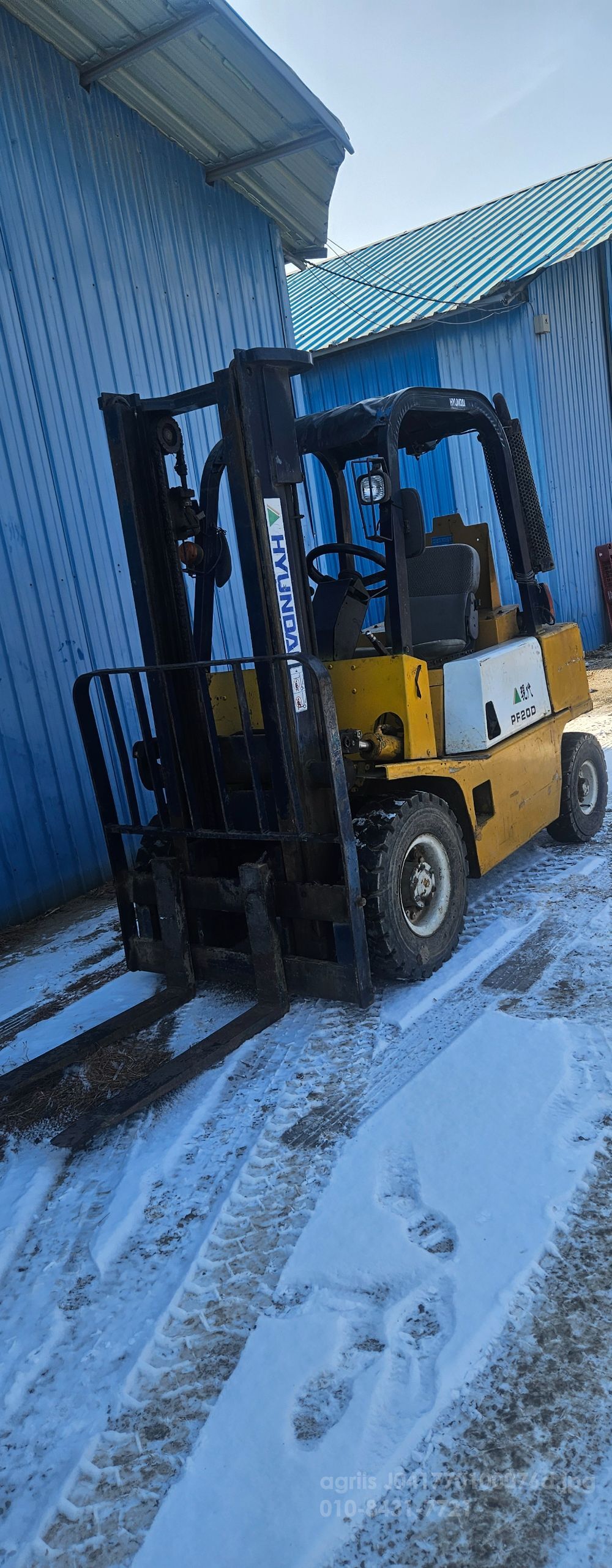  Forklift PF20 (2톤) 뒤우측면