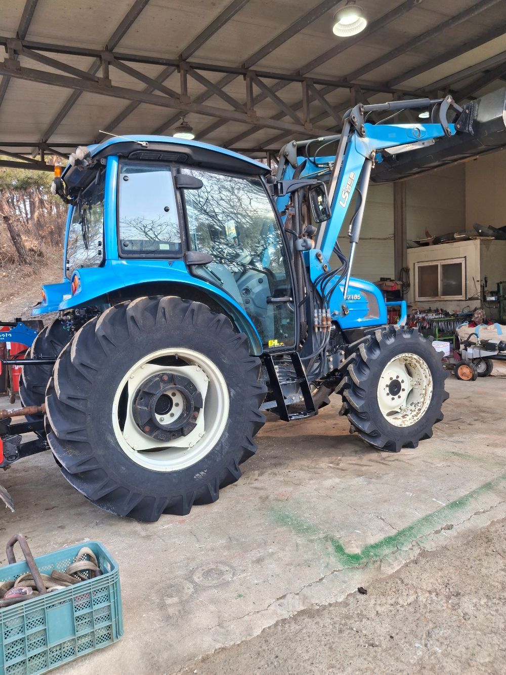 LS 트랙터 P7185 (88마력)
