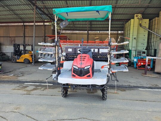 구보다 이앙기 KNW8S