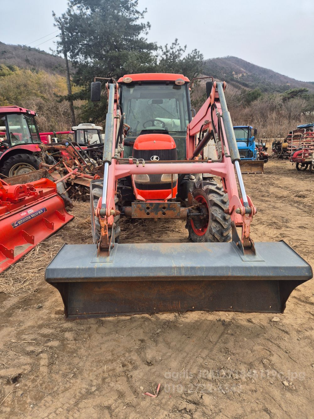 구보다 트랙터 MZ703 (70마력)