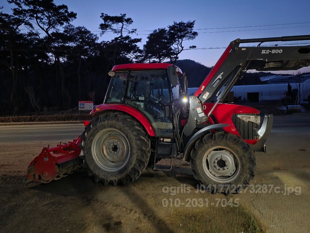 TYM Tractor T110 (111.5hp)