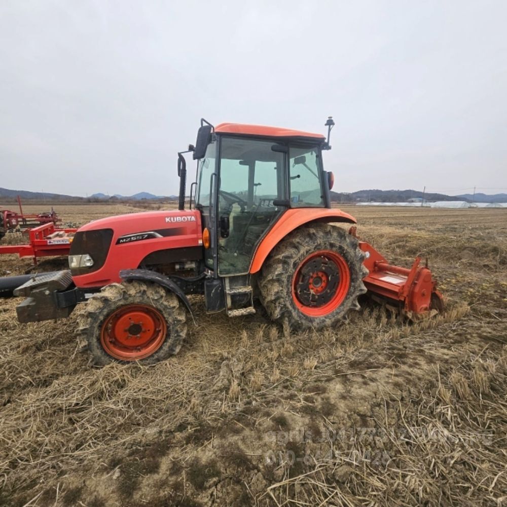 구보다 트랙터 MZ557 (60마력)