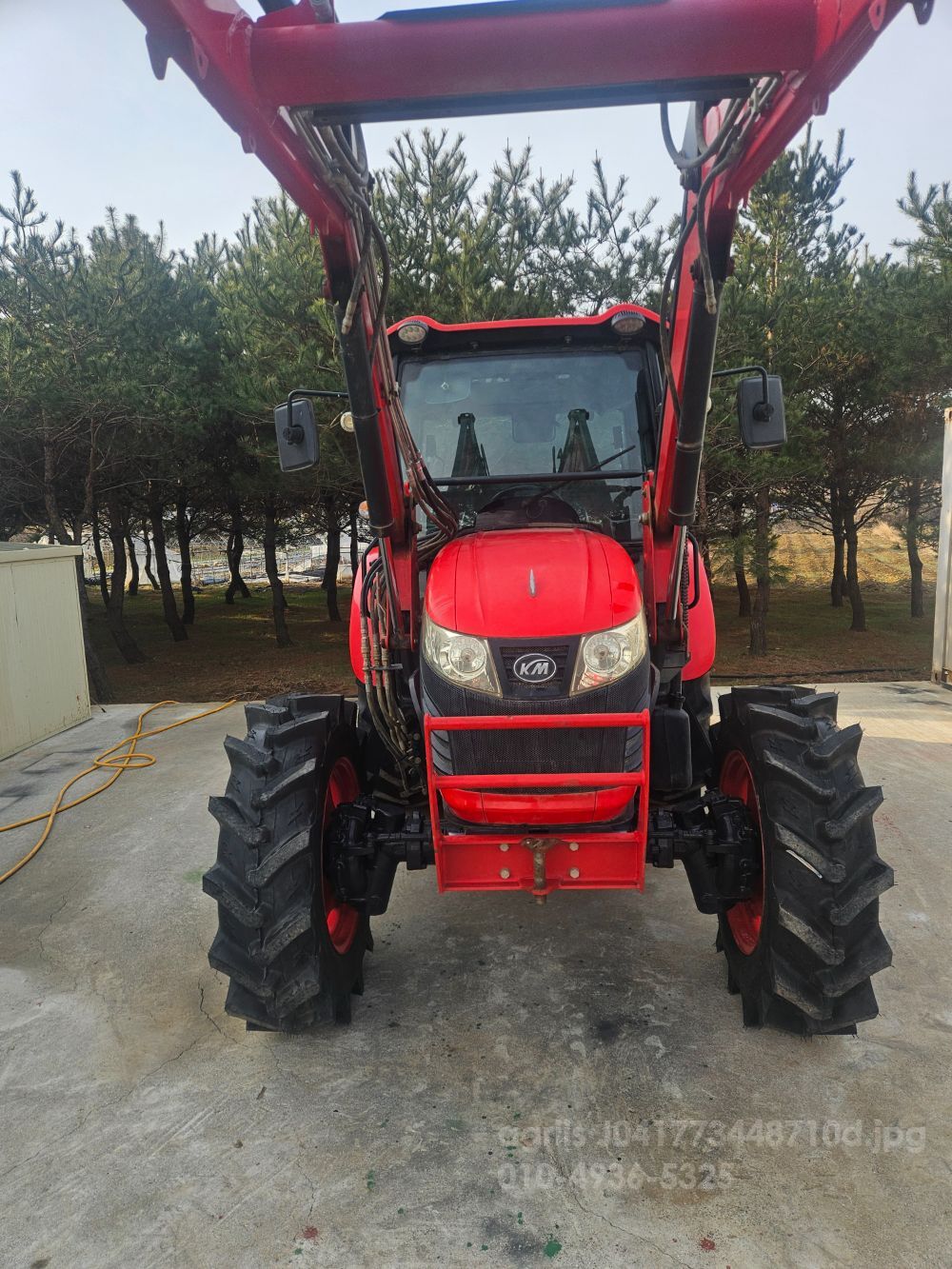 국제 트랙터 LUXEN700 (70마력) 뒤우측면