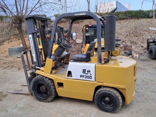  Forklift PF30 (3.0톤)