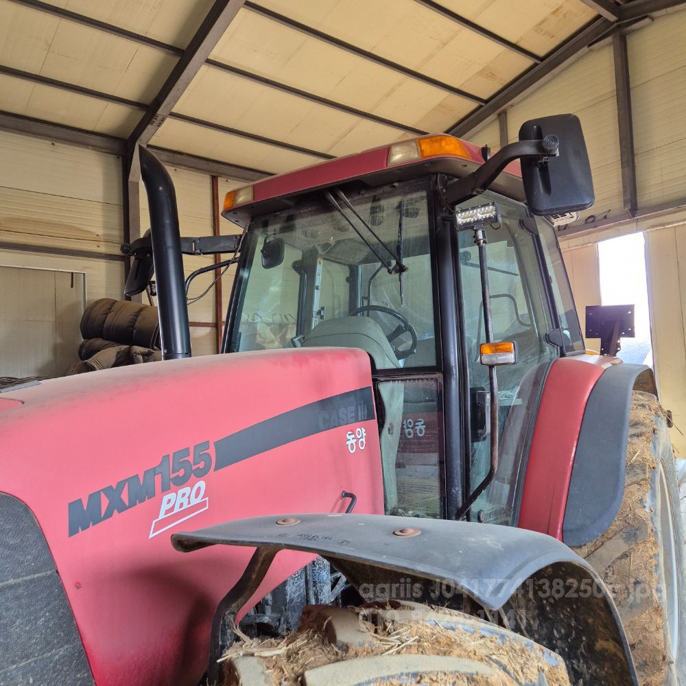  Tractor MXM155 (155hp)