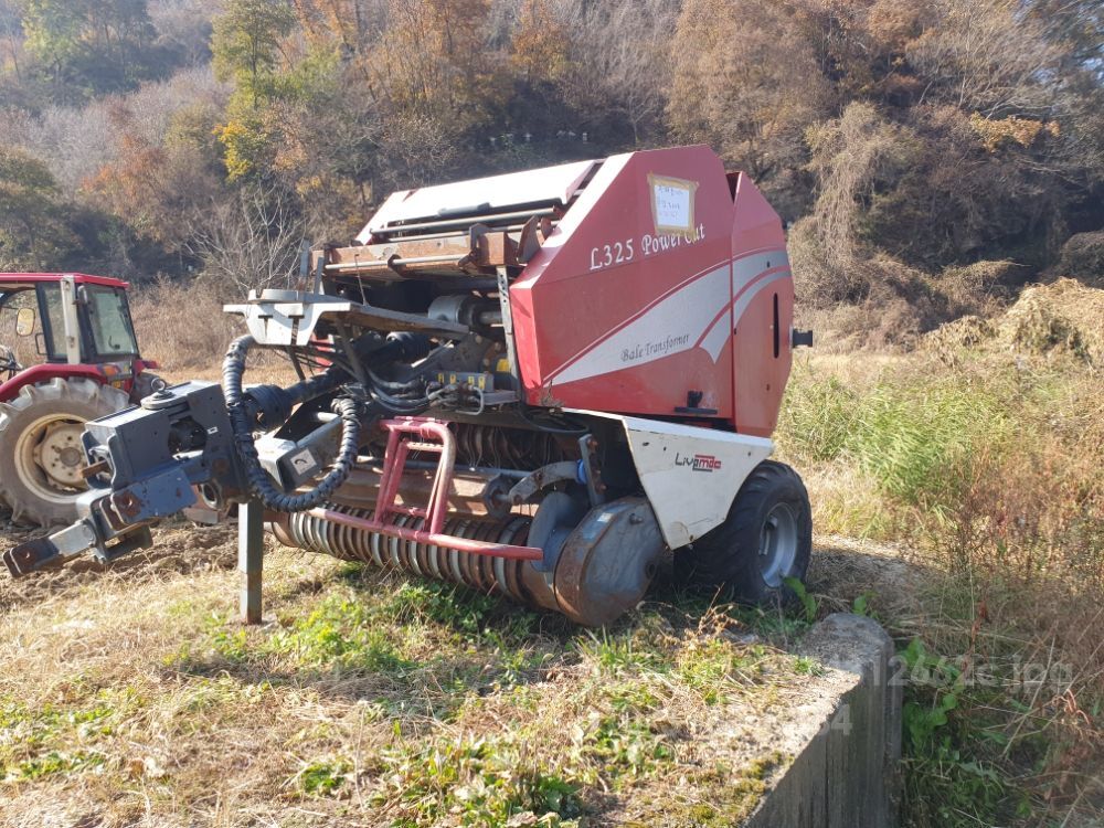 라이브맥 원형베일러 L325