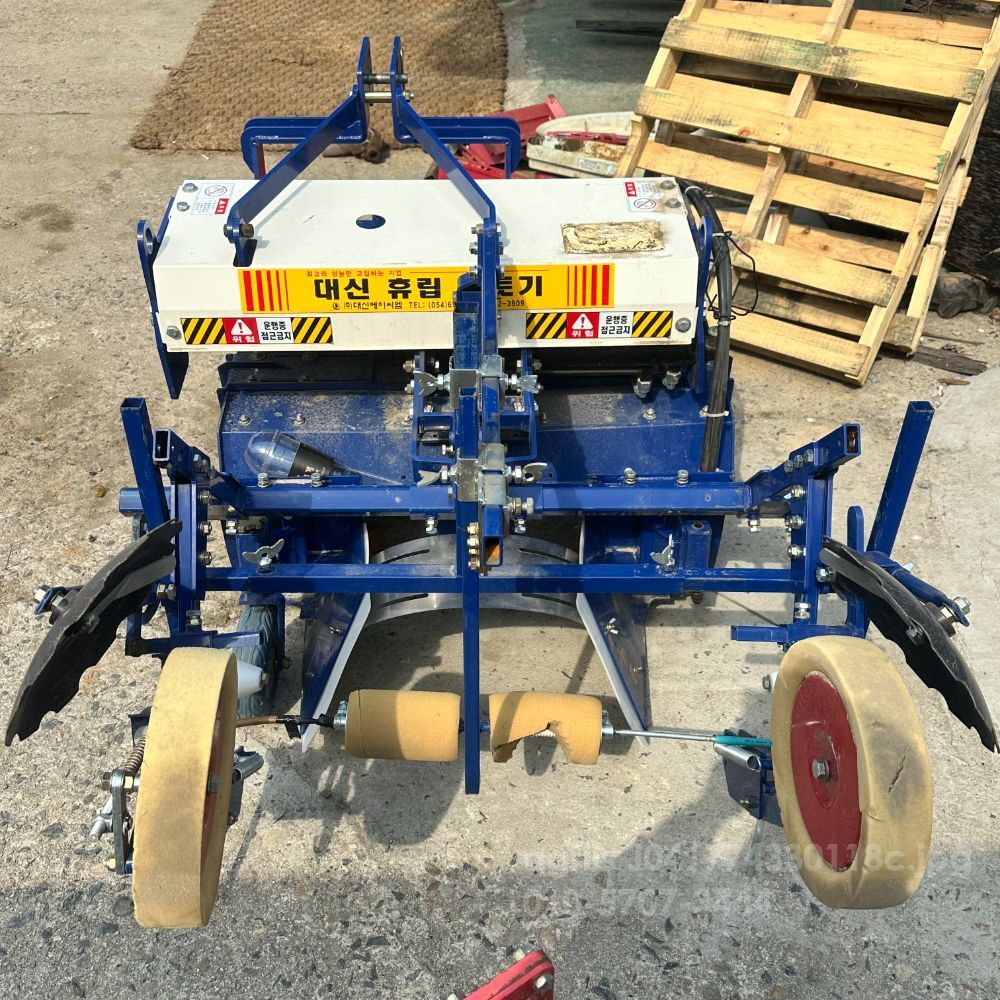 대신에이씨엠 트랙터용 휴립복토기 DSA-800E