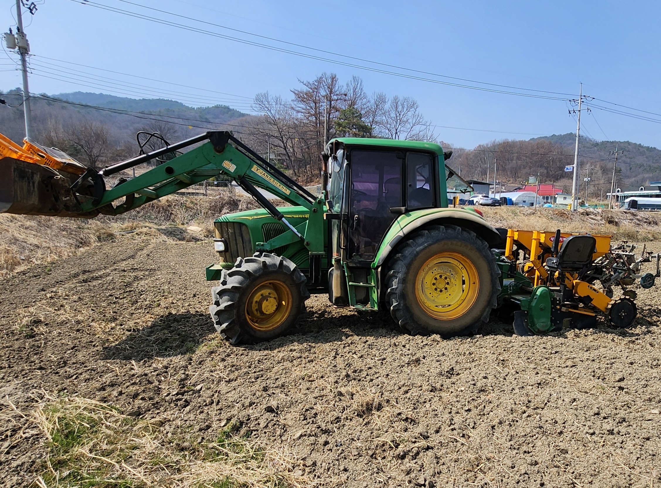 존디어 트랙터 6120 (80마력)
