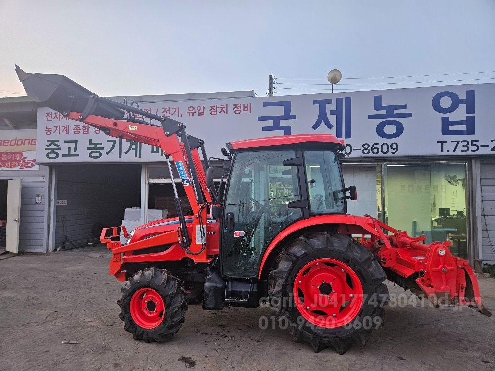 대동 트랙터 NX450SC (45마력) 뒤우측면
