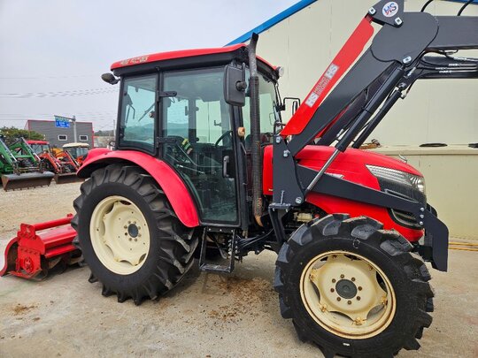 Kukje Tractor LUXEN650 (65hp)