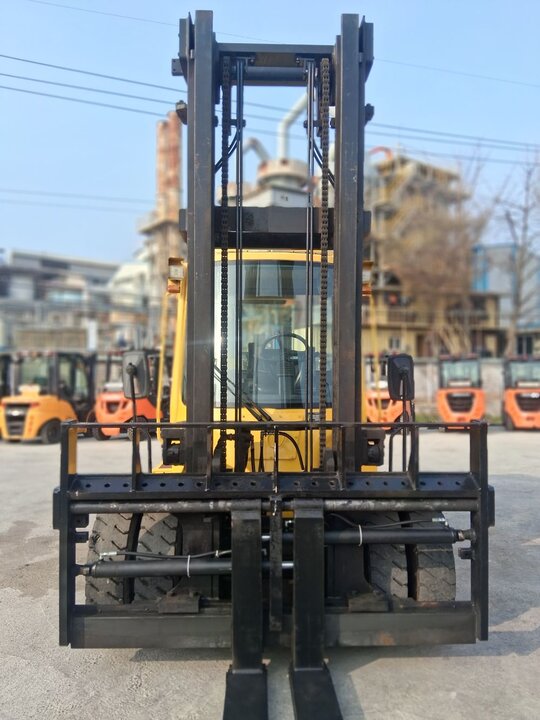 Hyundai Forklift 5톤 (5톤) 앞좌측면