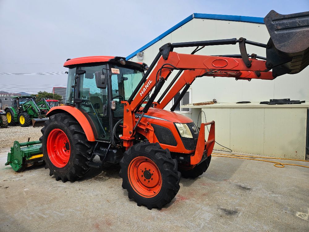 대동 트랙터 RX700 (70마력) 뒤우측면