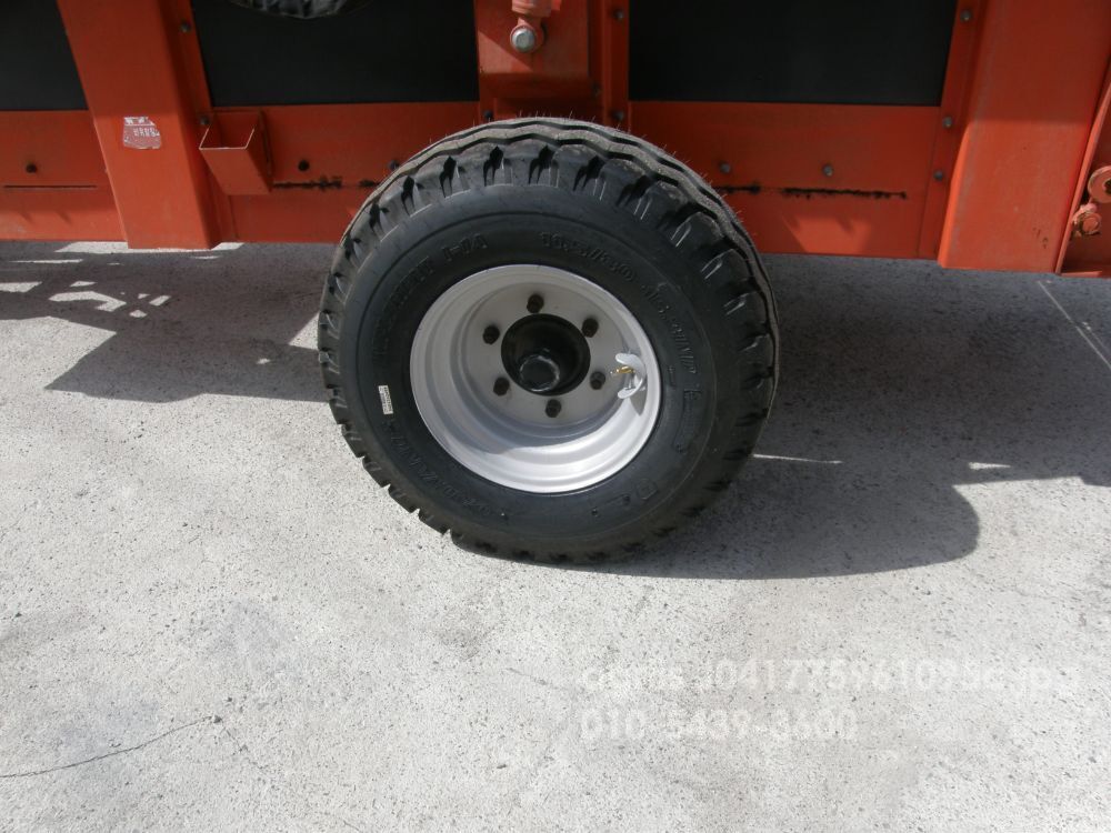 태성2.5톤퇴비살포기 태성2.5톤퇴비살포기 태성2.5톤퇴비살포기