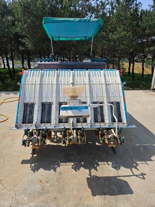 Kubota Rice transplanter KWP69DF (6Rows)