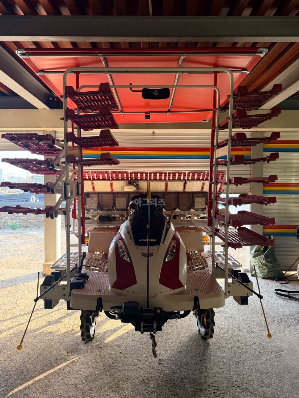 얀마 이앙기 YR8D (8조식)