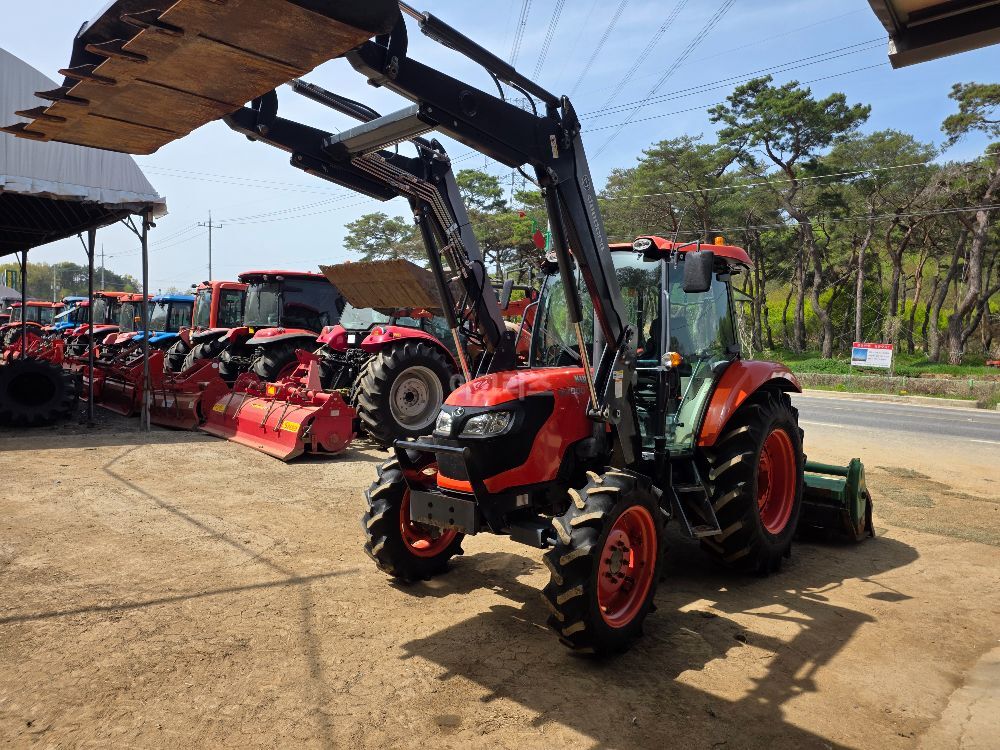 구보다 트랙터 M7060 (72마력)