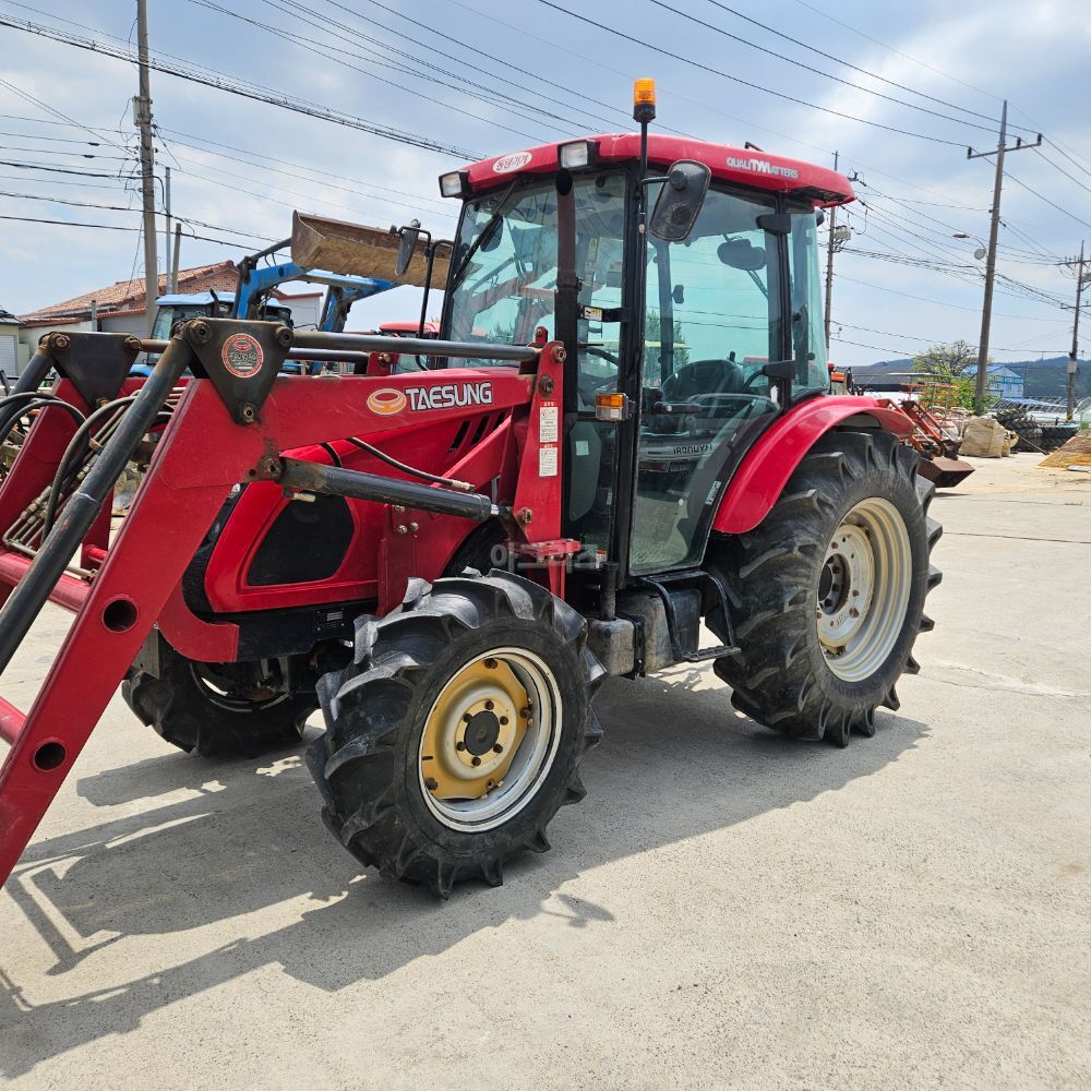 TYM Tractor T653 (65hp) 뒤우측면