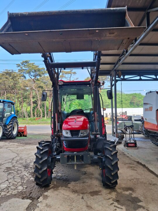 Kukje Tractor LUXEN560 (56hp)