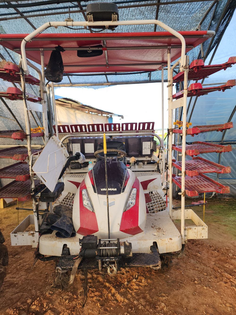 Yanmar Rice transplanter YR6DA (6Rows)