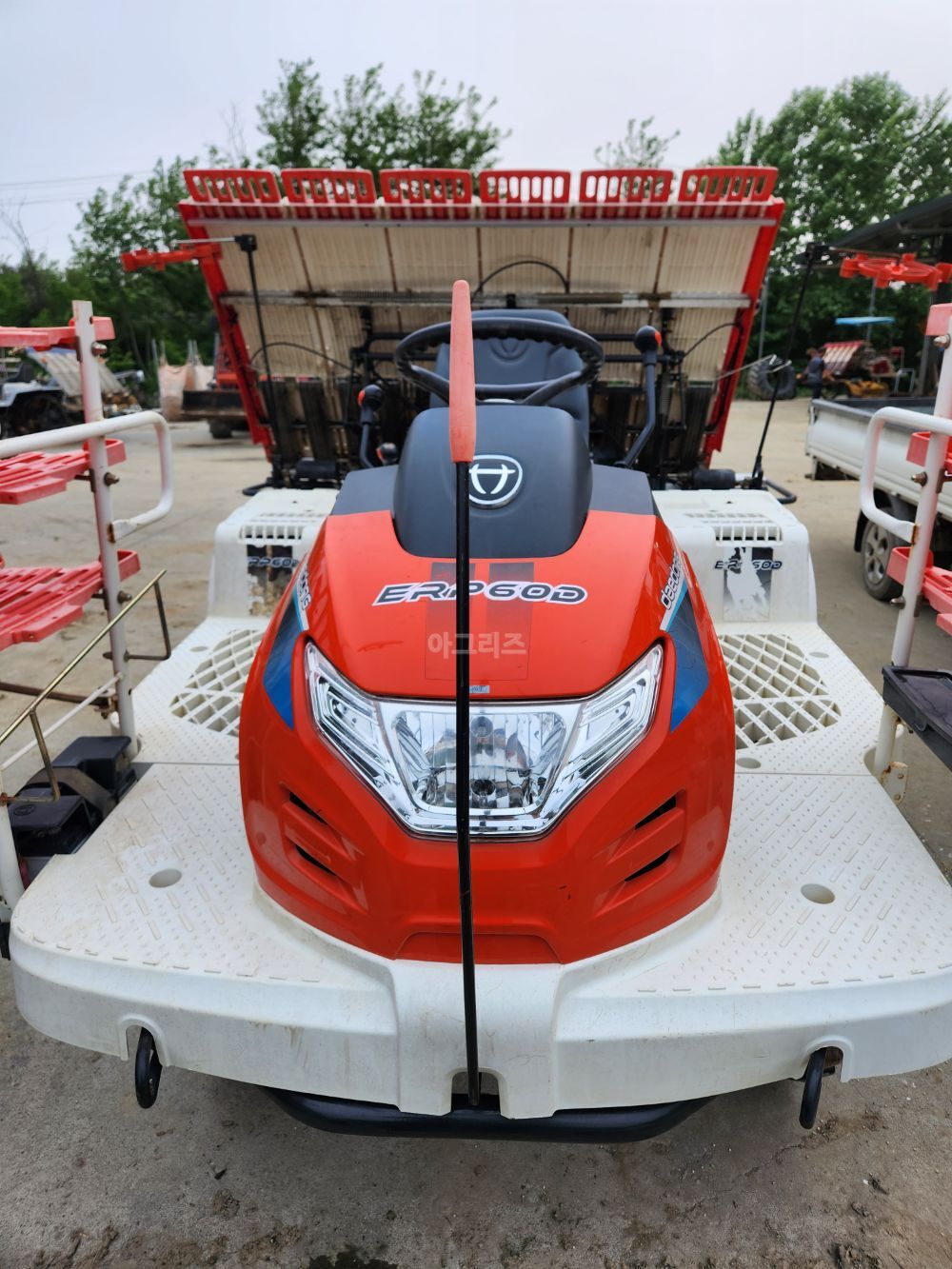 대동 이앙기 ERP60D (6조식)