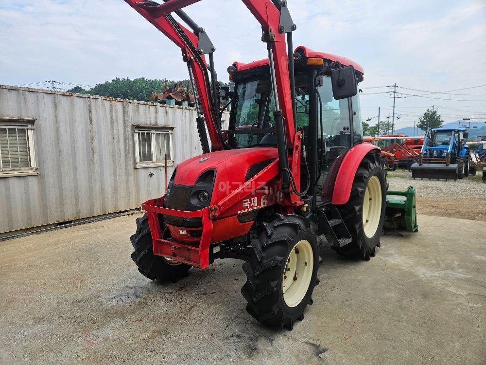 Kukje Tractor 6015 (60hp)
