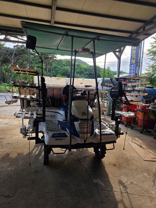 TYM Rice transplanter PRJ83DL (8Rows)