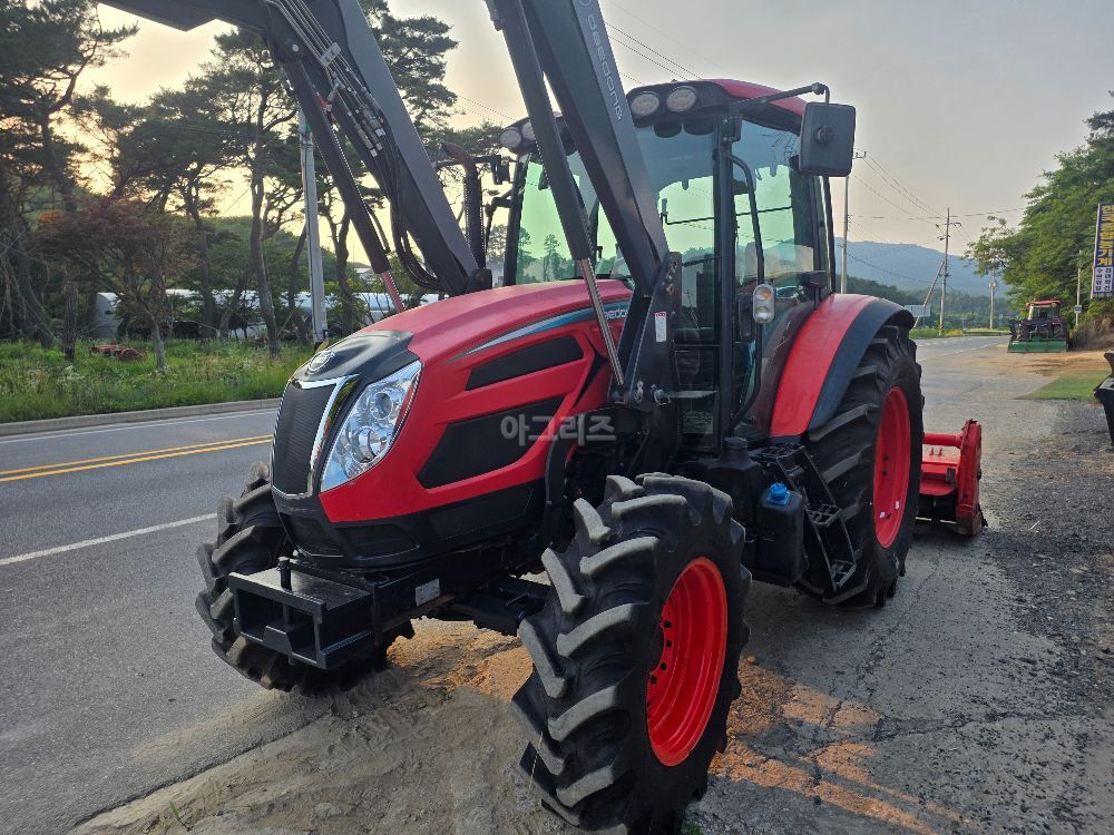 대동 트랙터 PX1300 (125마력)