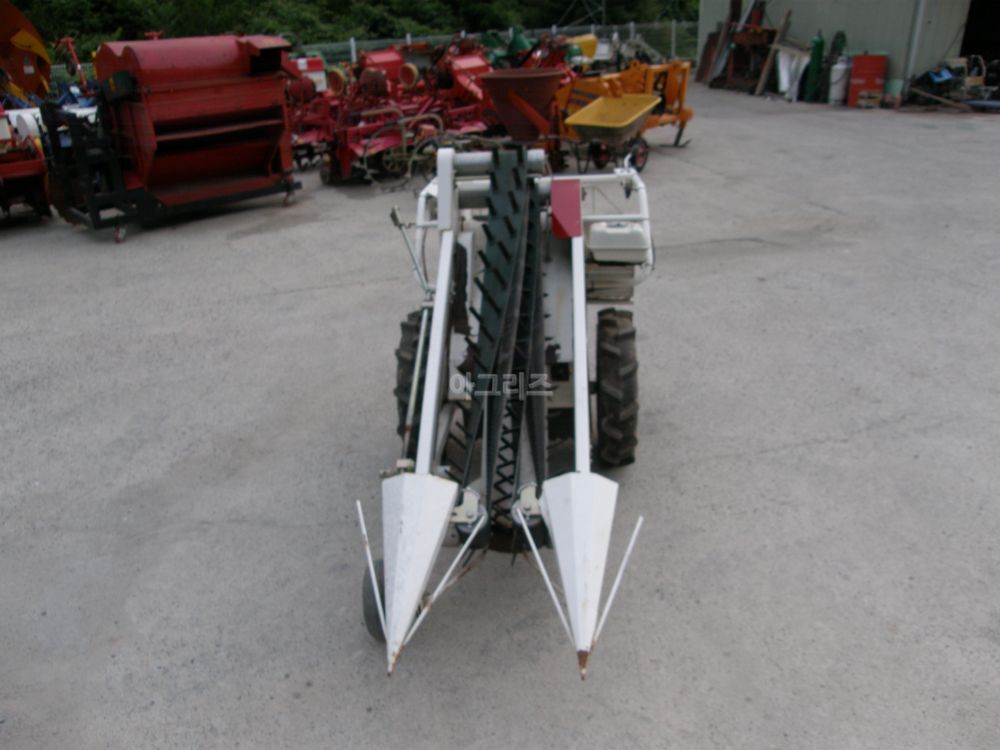 한서정공 한서콩수확기 BH-710A