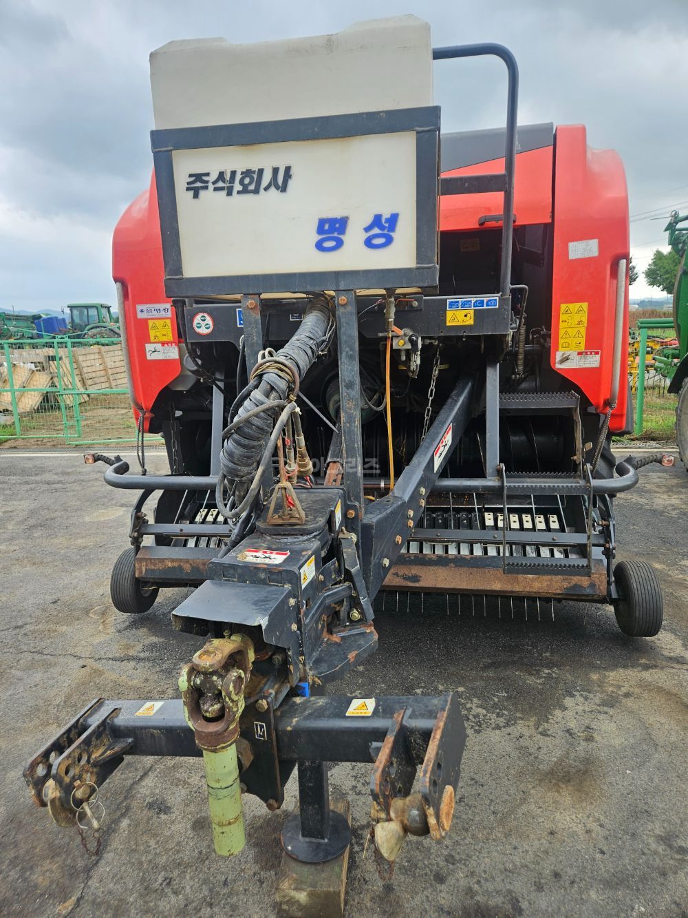 주명성 원형베일러 FBP3135