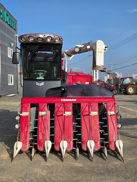 얀마 콤바인 YH7115 (7조식)