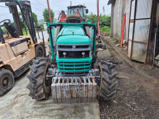 Daedong Tractor D400 (43hp)