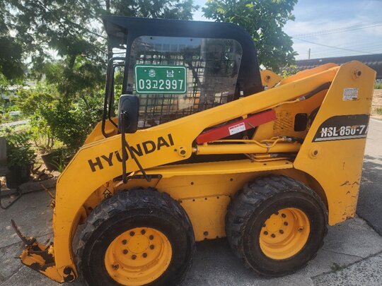 현대중공업 스키드로더 HSL850-7