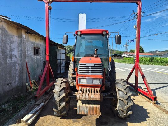 Kubota Tractor GM73 (73hp)