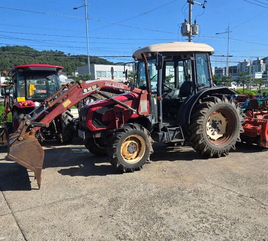TYM 트랙터 T552 (55마력)