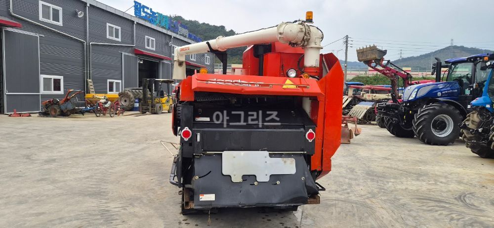 대동 콤바인 DSM72 (4조식)