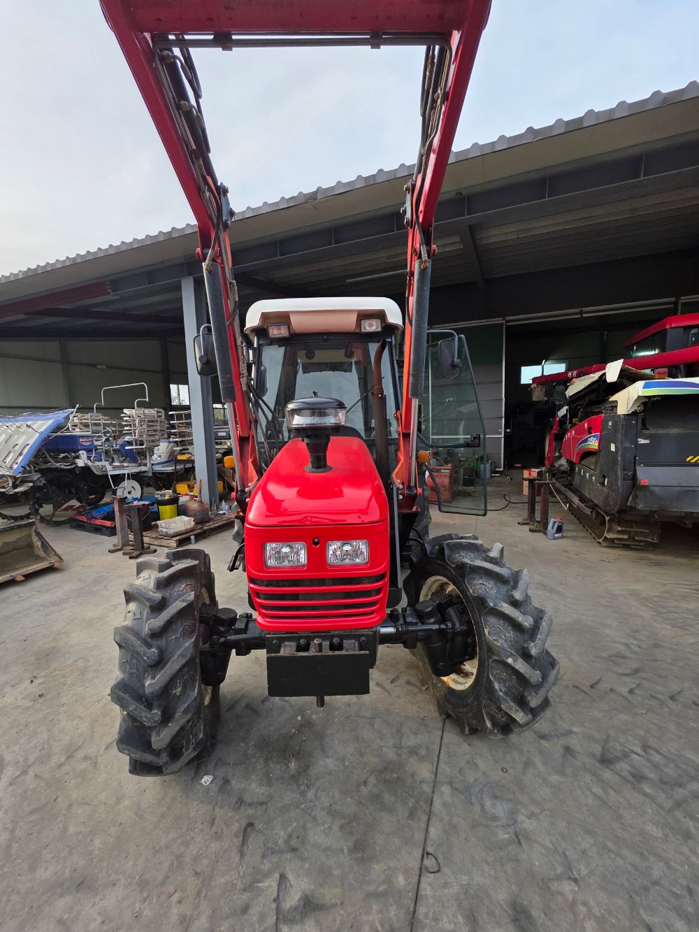 TYM 트랙터 T550 (55마력)