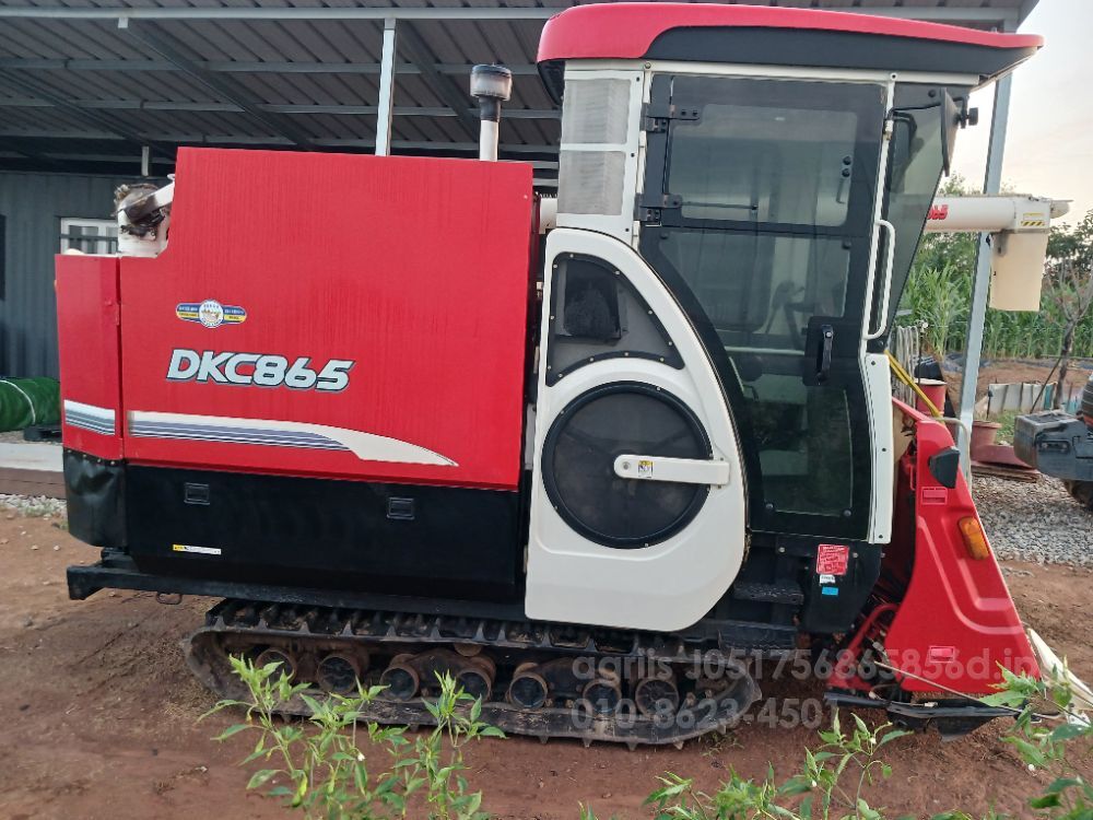 Kukje Combine Harvester DKC865 (5Rows) 뒤우측면