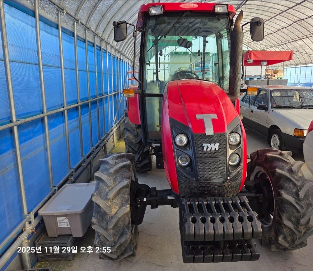 TYM Tractor T653 (65hp)