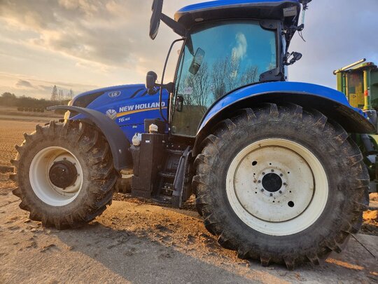 뉴홀랜드 트랙터 T6.165 (135마력)