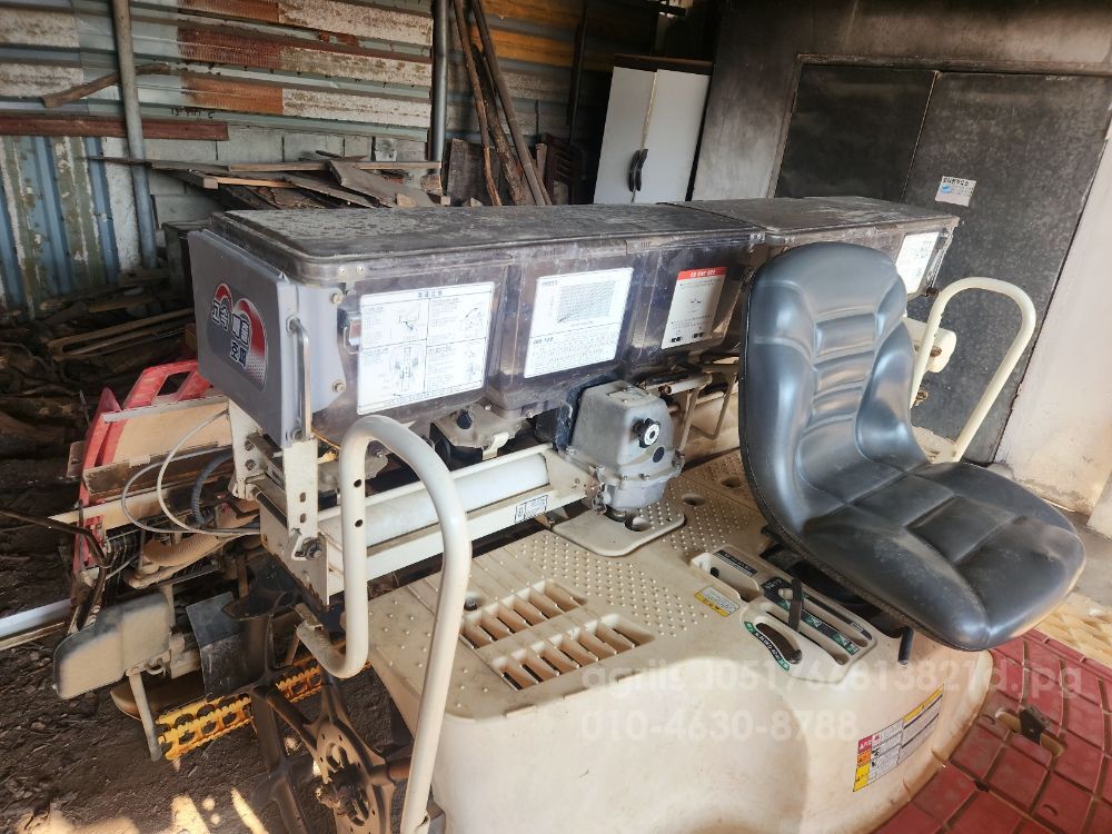 Yanmar Rice transplanter VP60 (6Rows) 뒤우측면