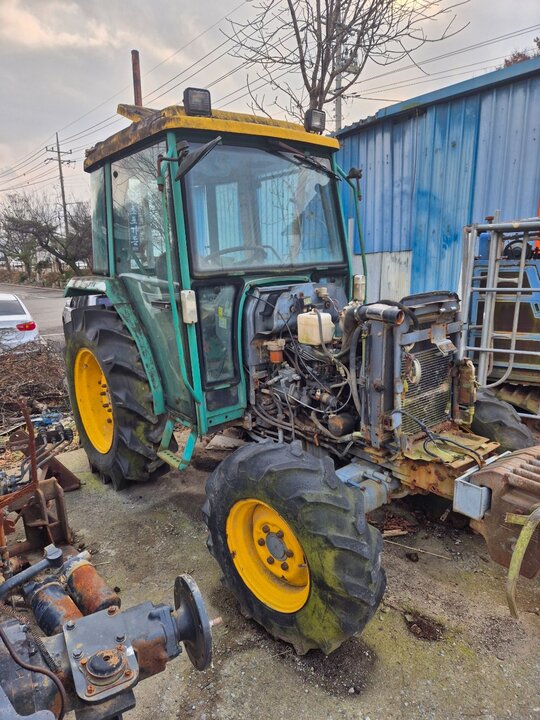대동 트랙터 D400 (40마력)