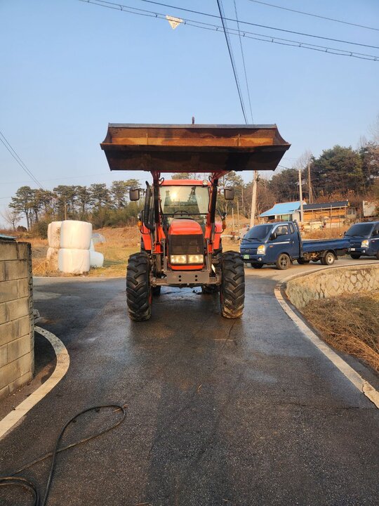 구보다 트랙터 M125X (125마력)