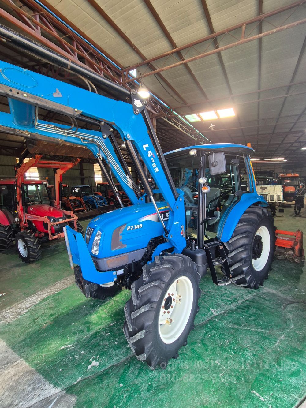 LS 트랙터 P7185 (88마력)