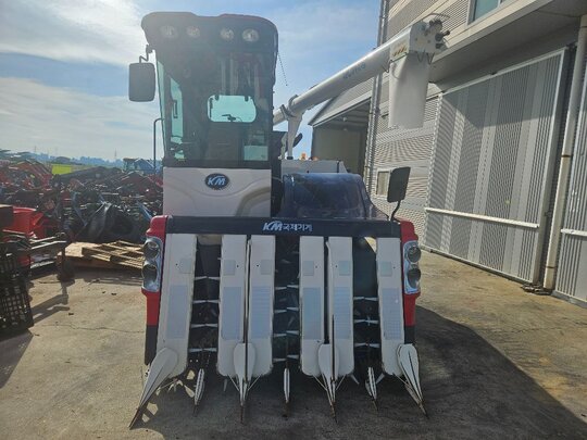 Kukje Combine Harvester KC6130 (6Rows)