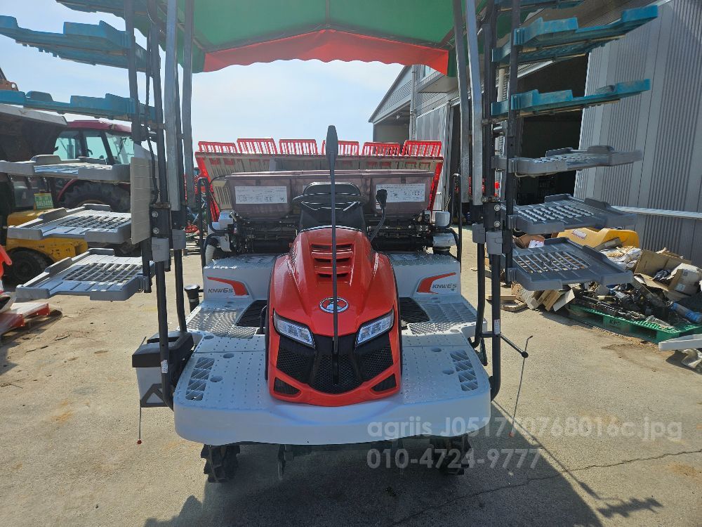 Kubota Rice transplanter KNW6SFS-GS (6Rows)