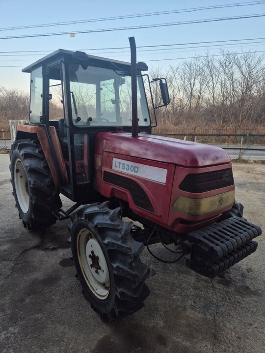 LS 트랙터 LT530D (51마력) 앞좌측면