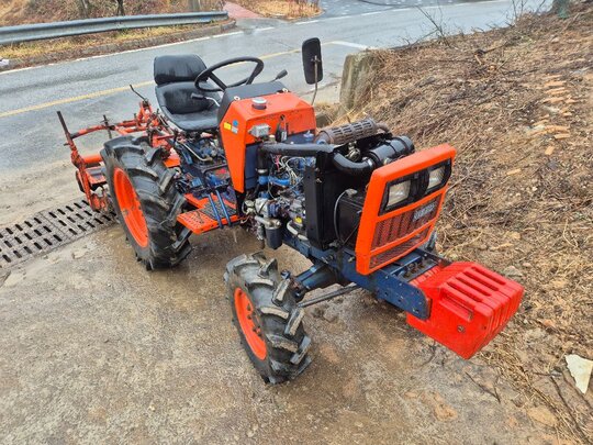Daedong Tractor L1901 (19hp)