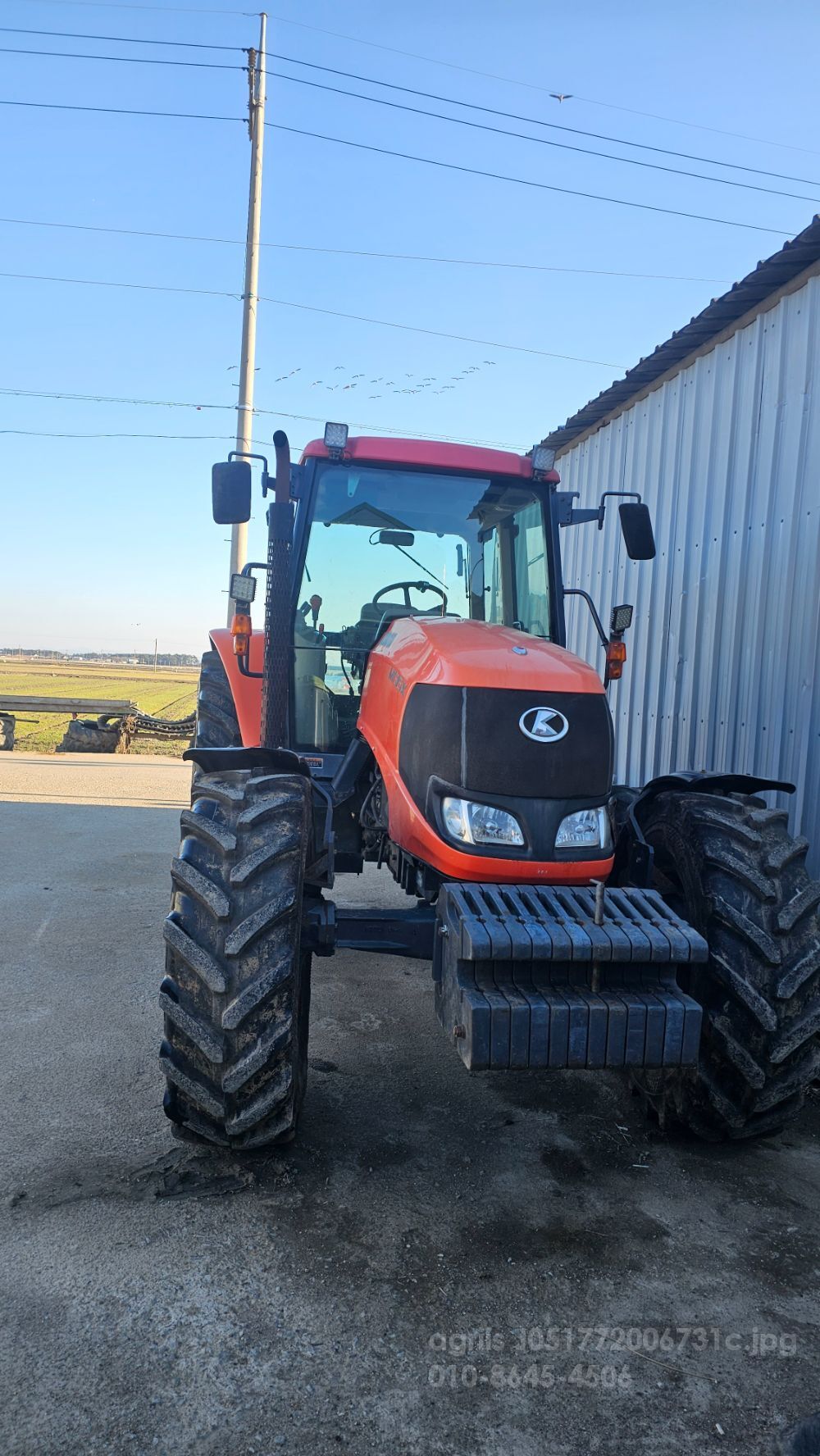 Kubota Tractor M135X (135hp)