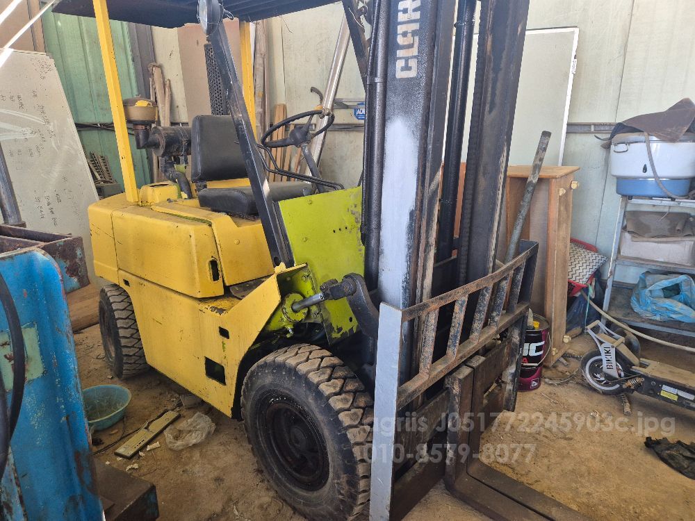 클라크지게차 지게차 클라크2톤 (2톤)