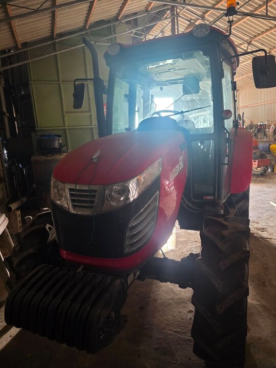 국제 트랙터 LUXEN60 (60마력)